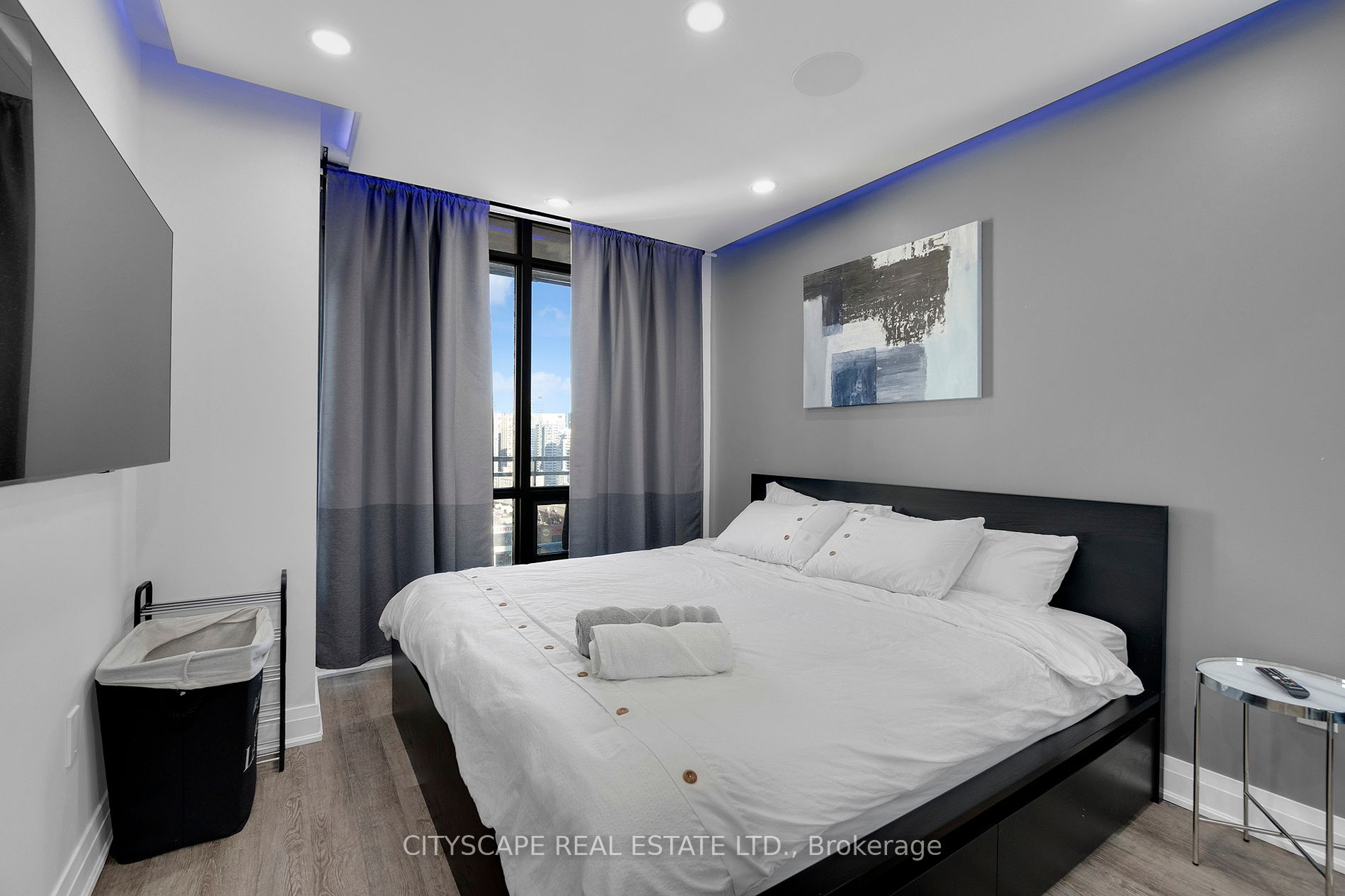 3 Navy Wharf Court N, #2308