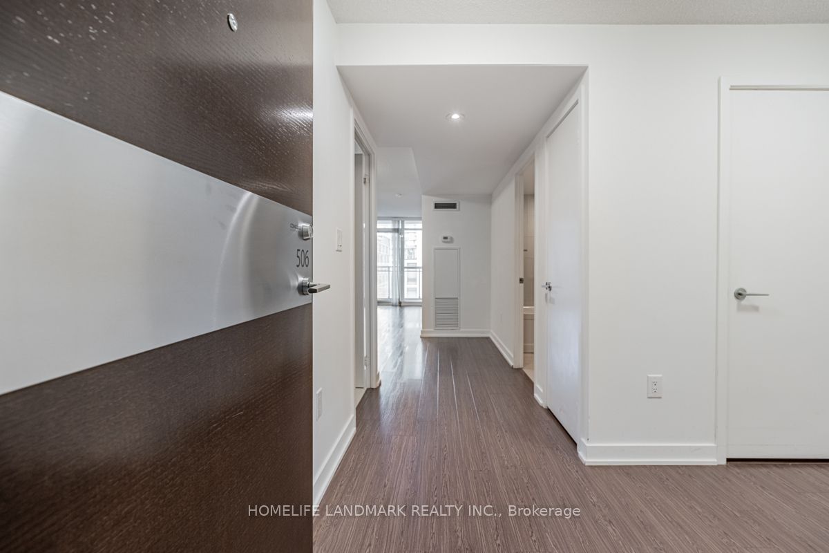 151 Dan Leckie Way, #506