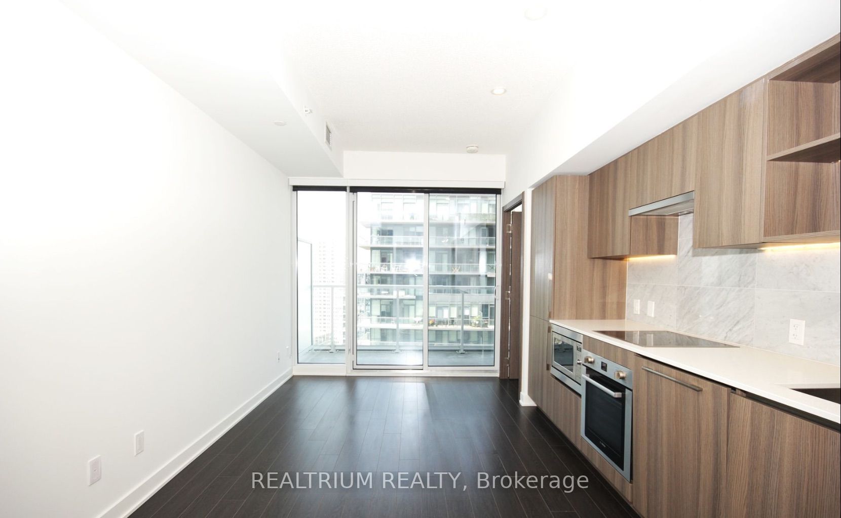 19 Bathurst St, #3102