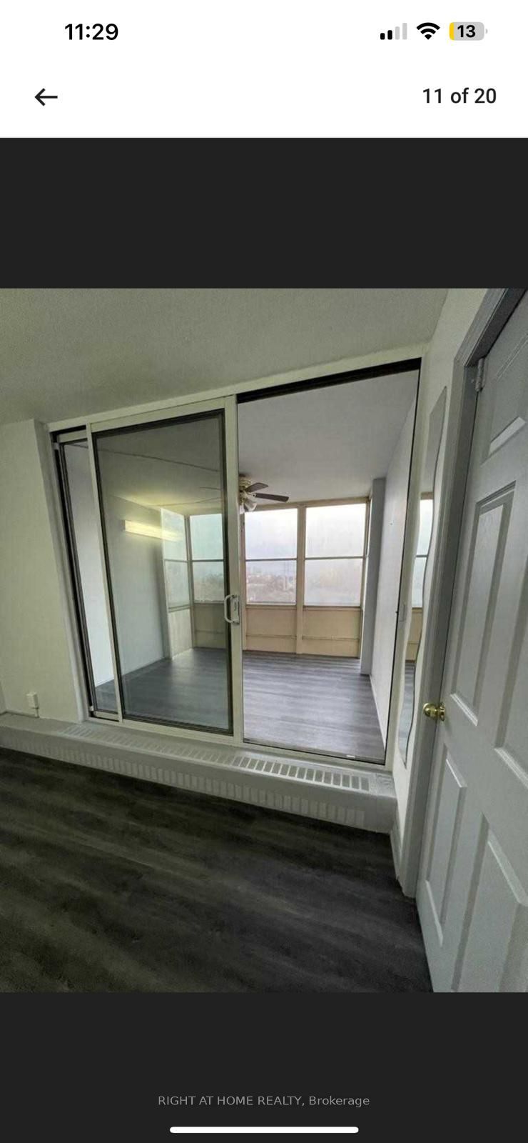 60 Pavane Linkway #914