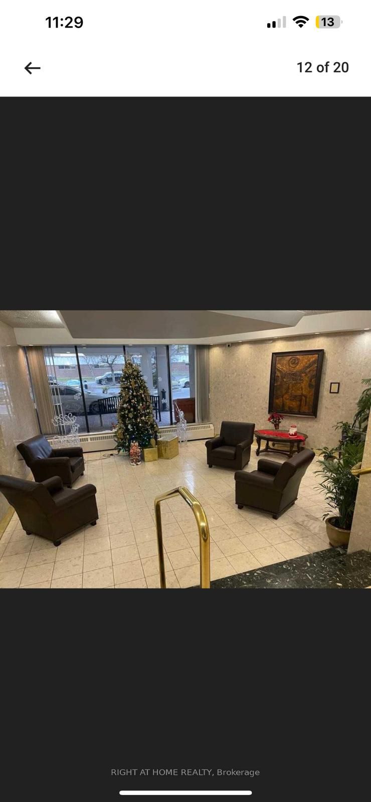 60 Pavane Linkway #914