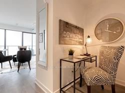 185 Roehampton Avenue #2805
