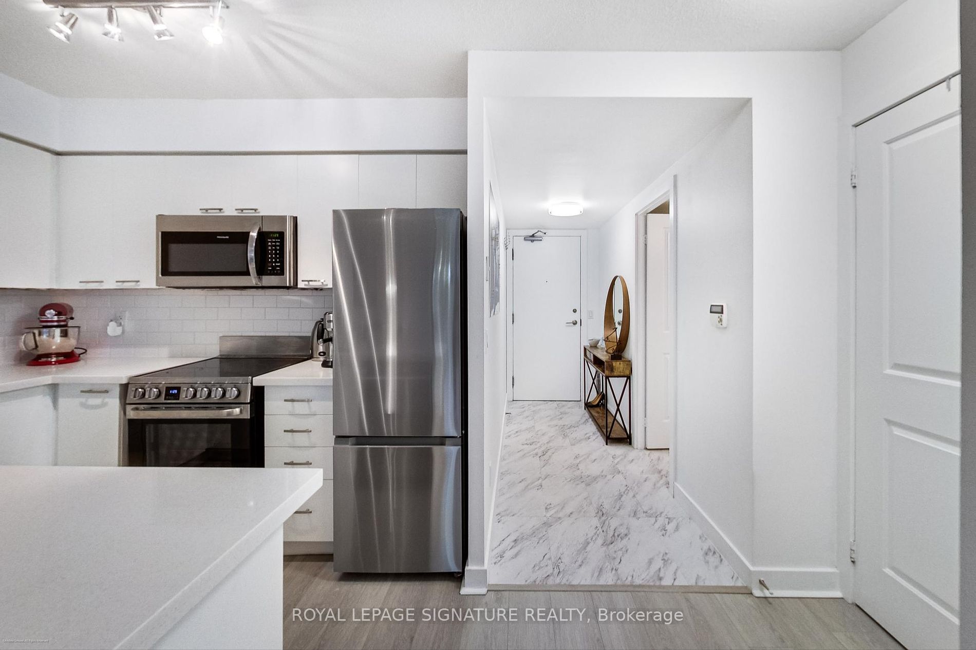 50 Lynn Williams St, #219