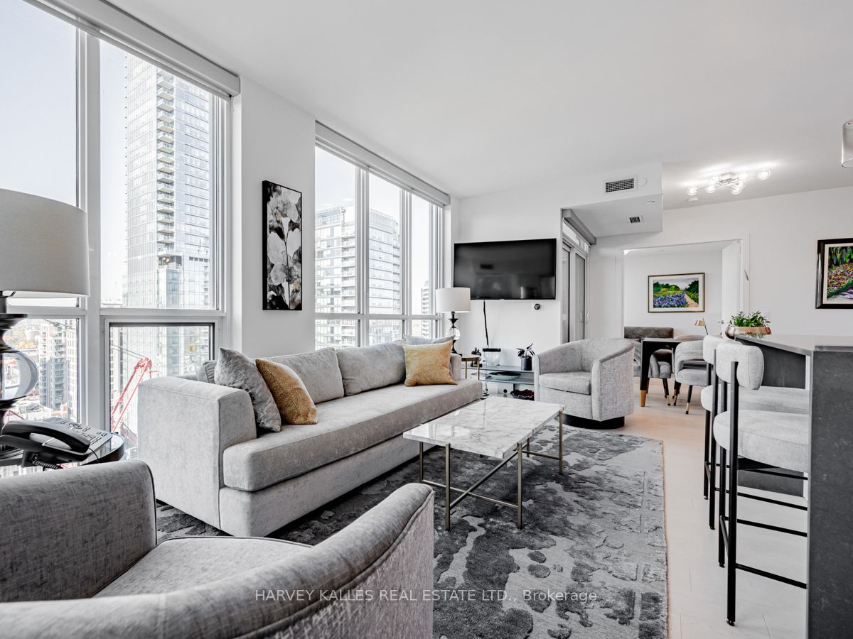 1 Yorkville Ave, #1701