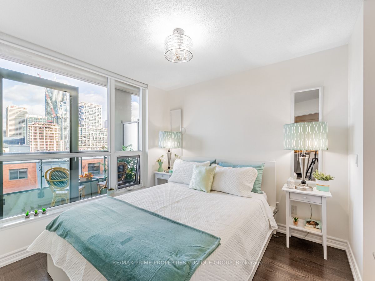 23 Glebe Rd W, #519