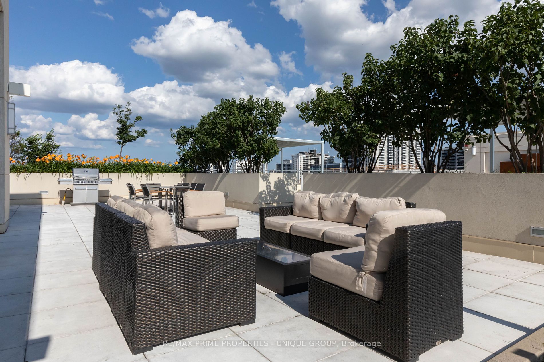 23 Glebe Rd W, #519