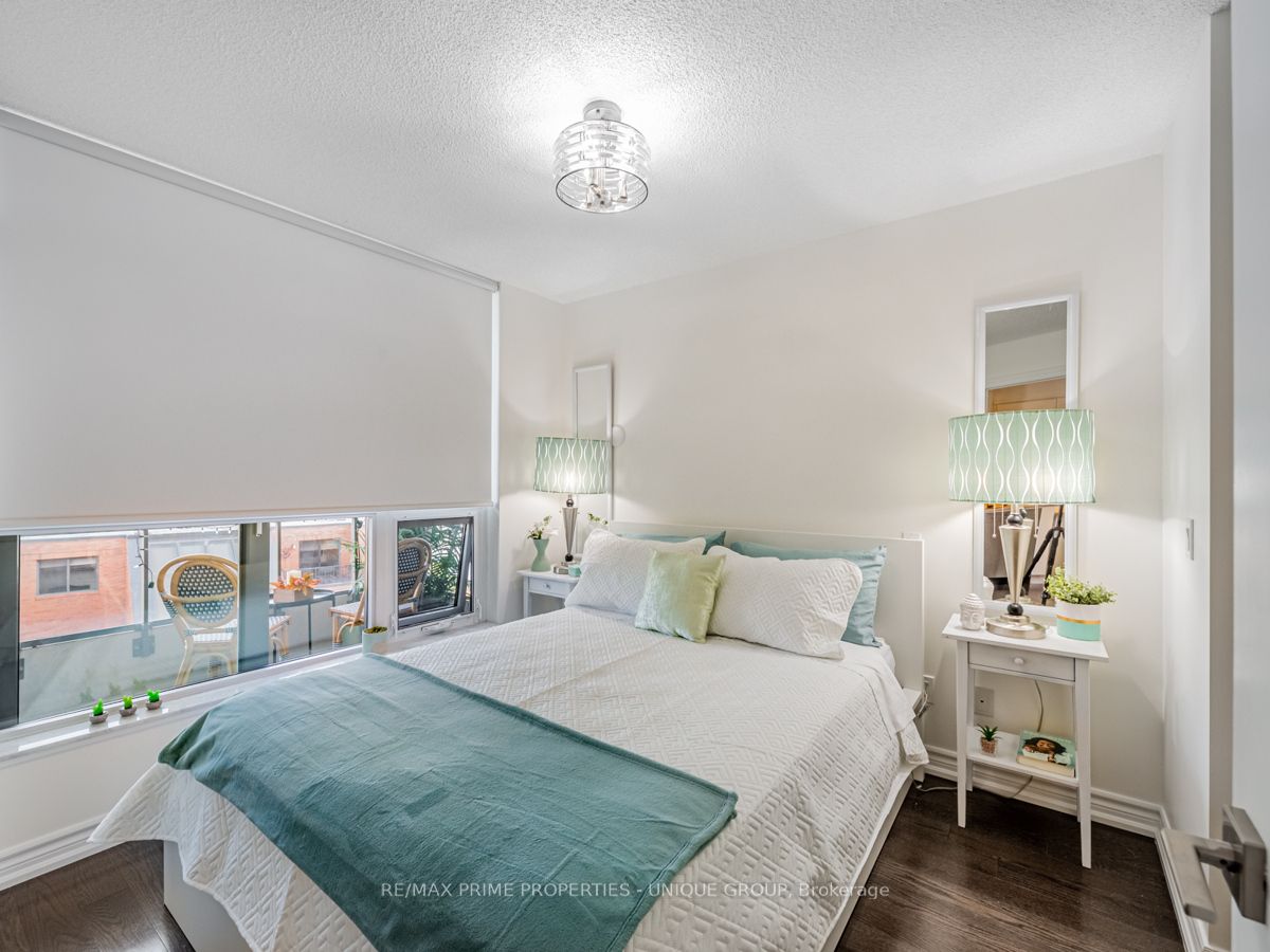 23 Glebe Rd W, #519