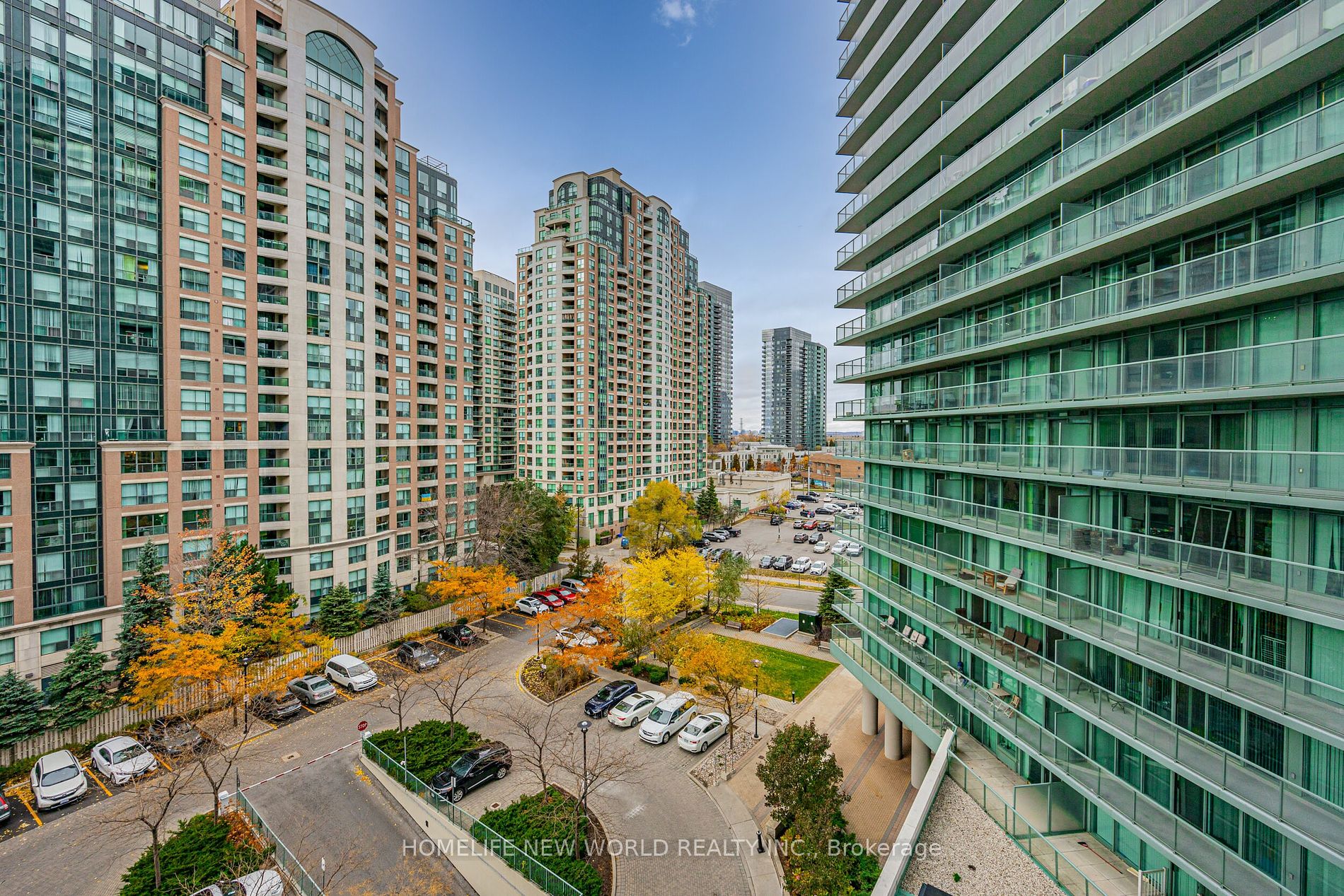 5500 Yonge Street, #710