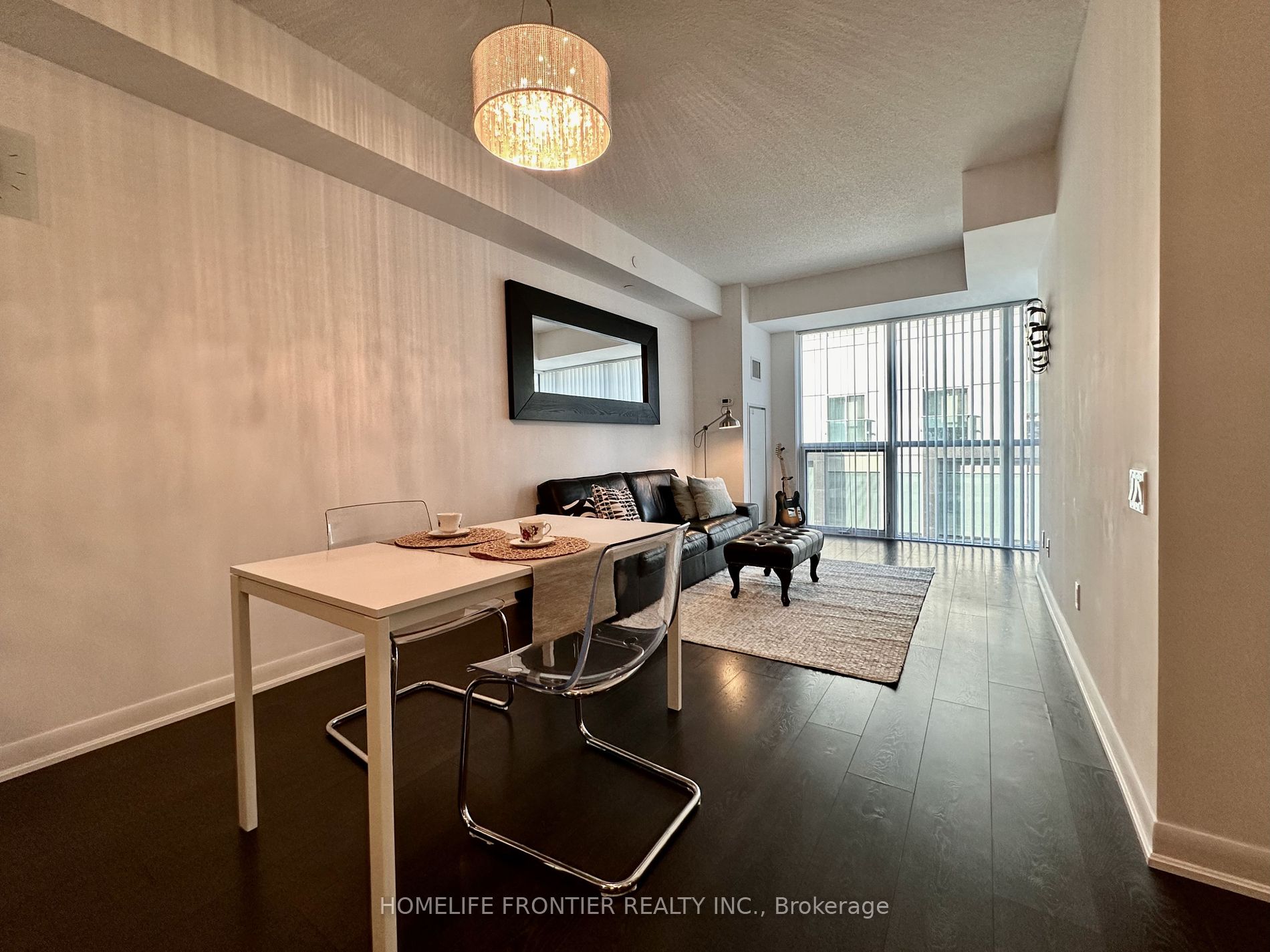 5168 Yonge St, #205