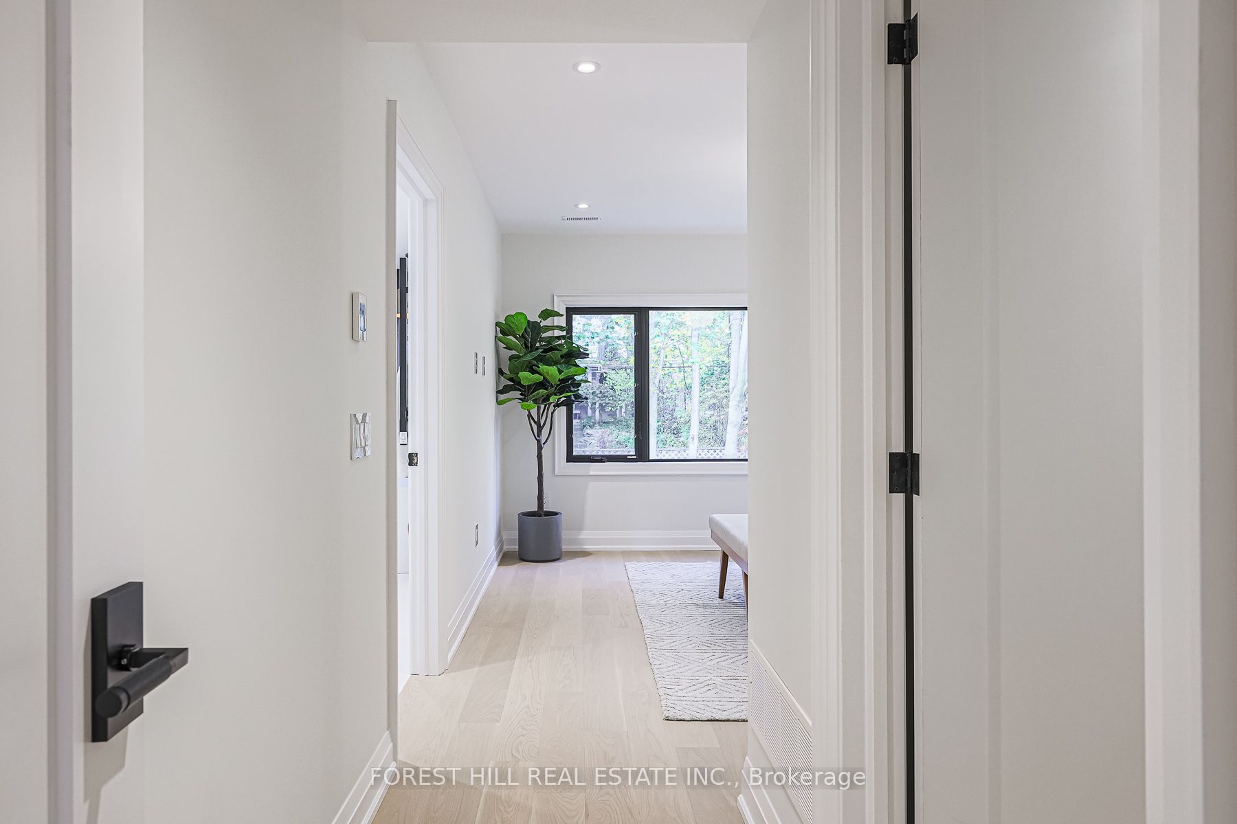 38 Burnaby Boulevard