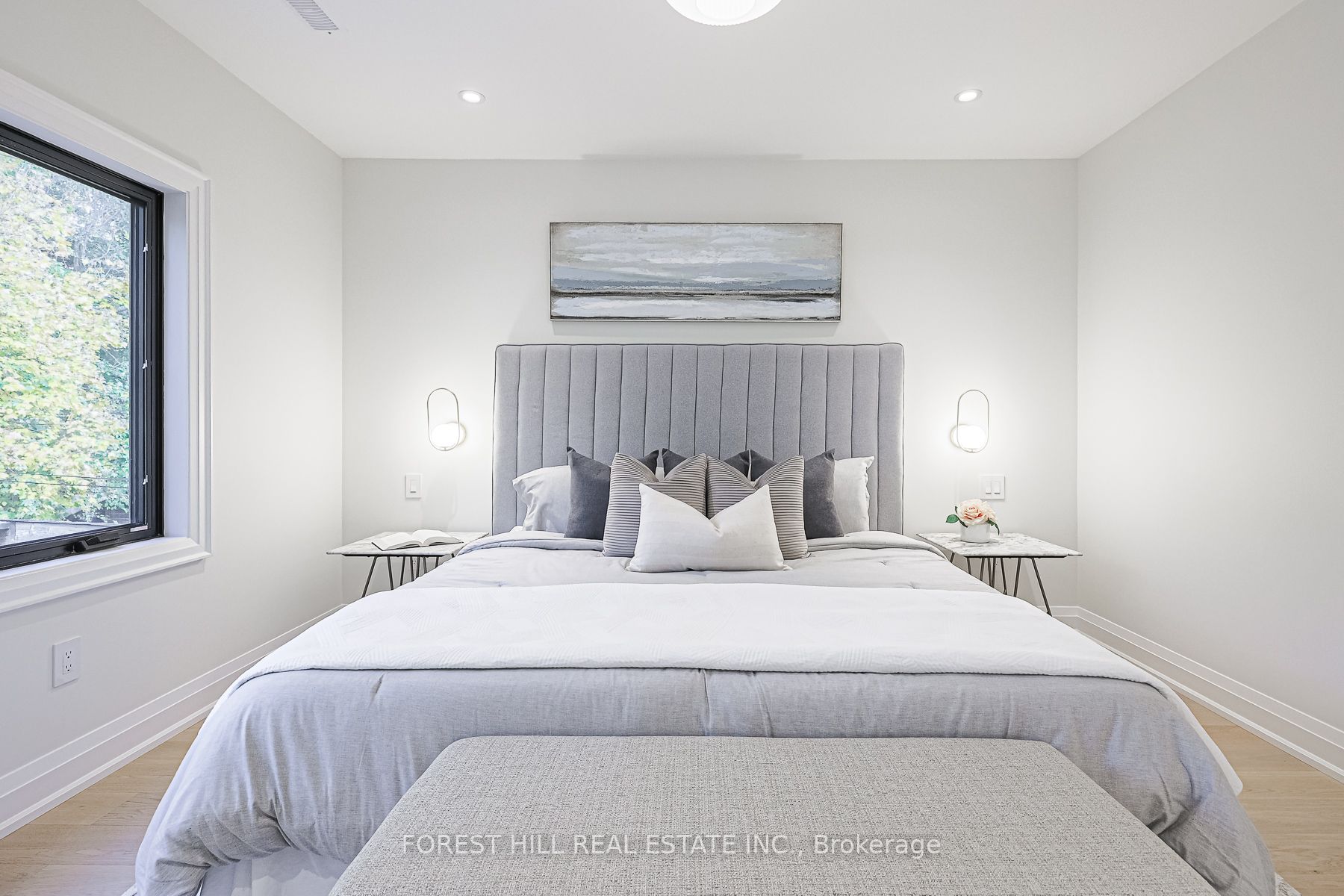 38 Burnaby Boulevard