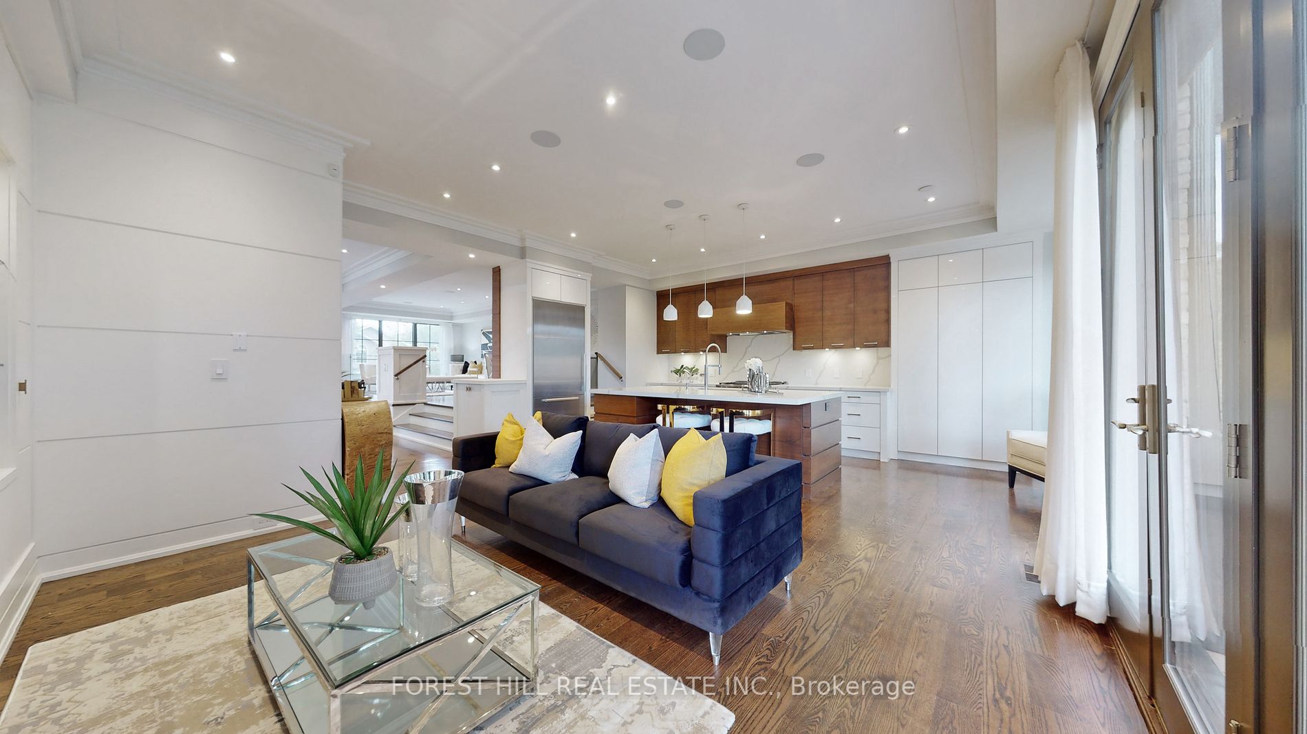 100 Parklea Dr