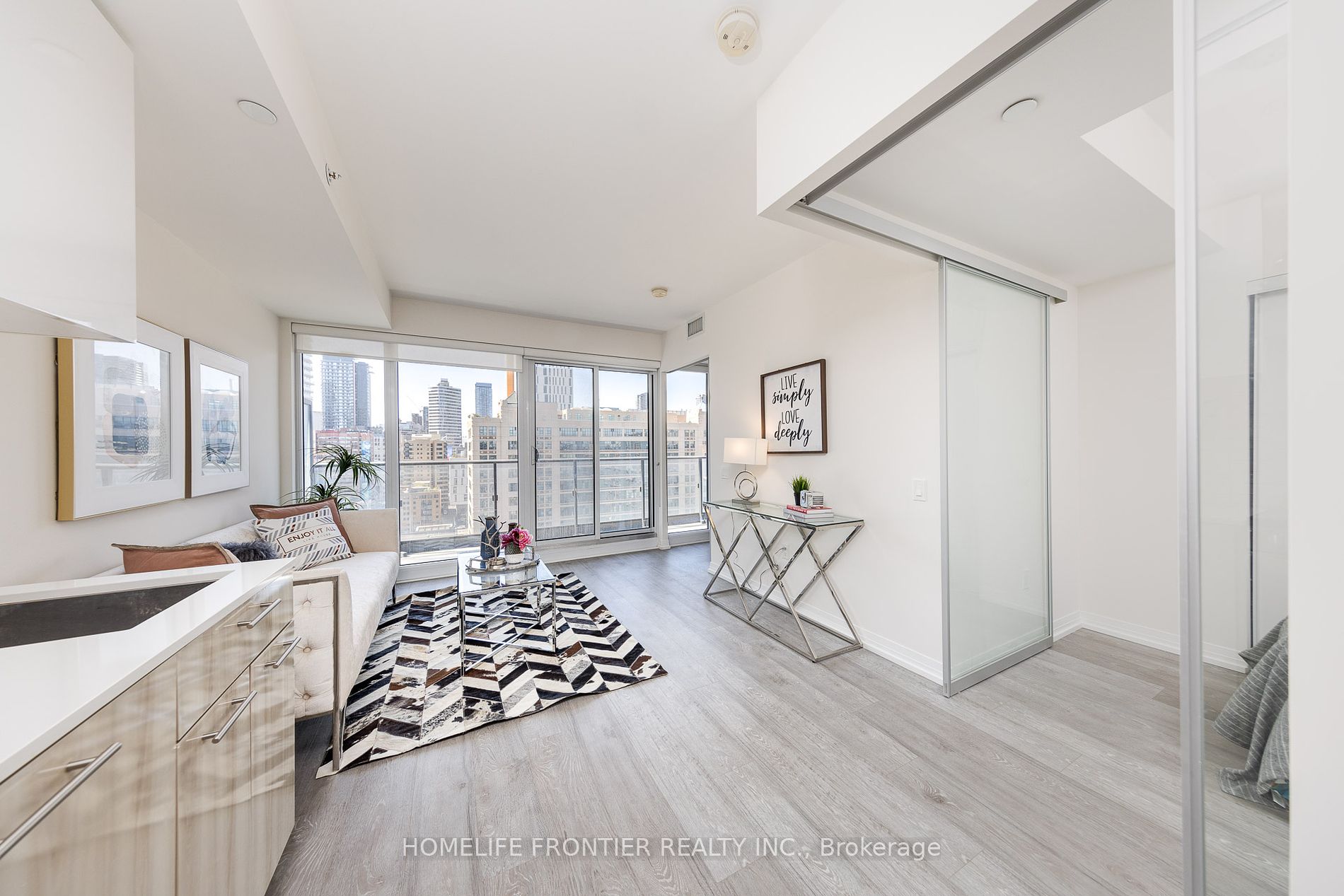 251 Jarvis St, #1429