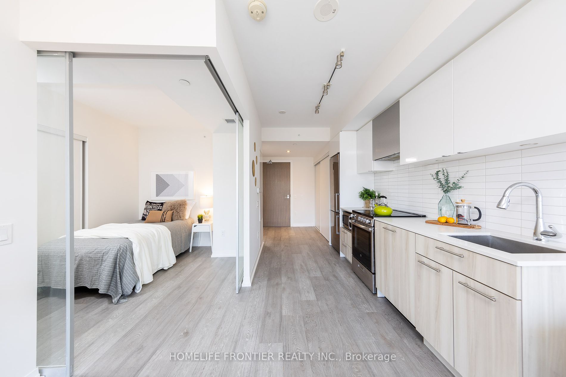 251 Jarvis St, #1429