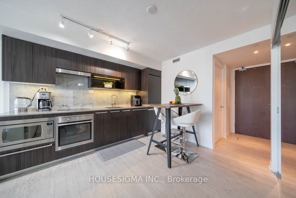 80 Queens Wharf Rd, #1607
