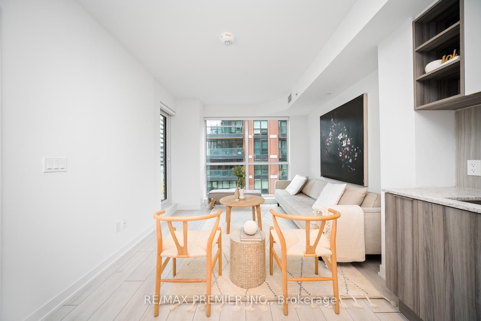 31 Tippett Rd, #445