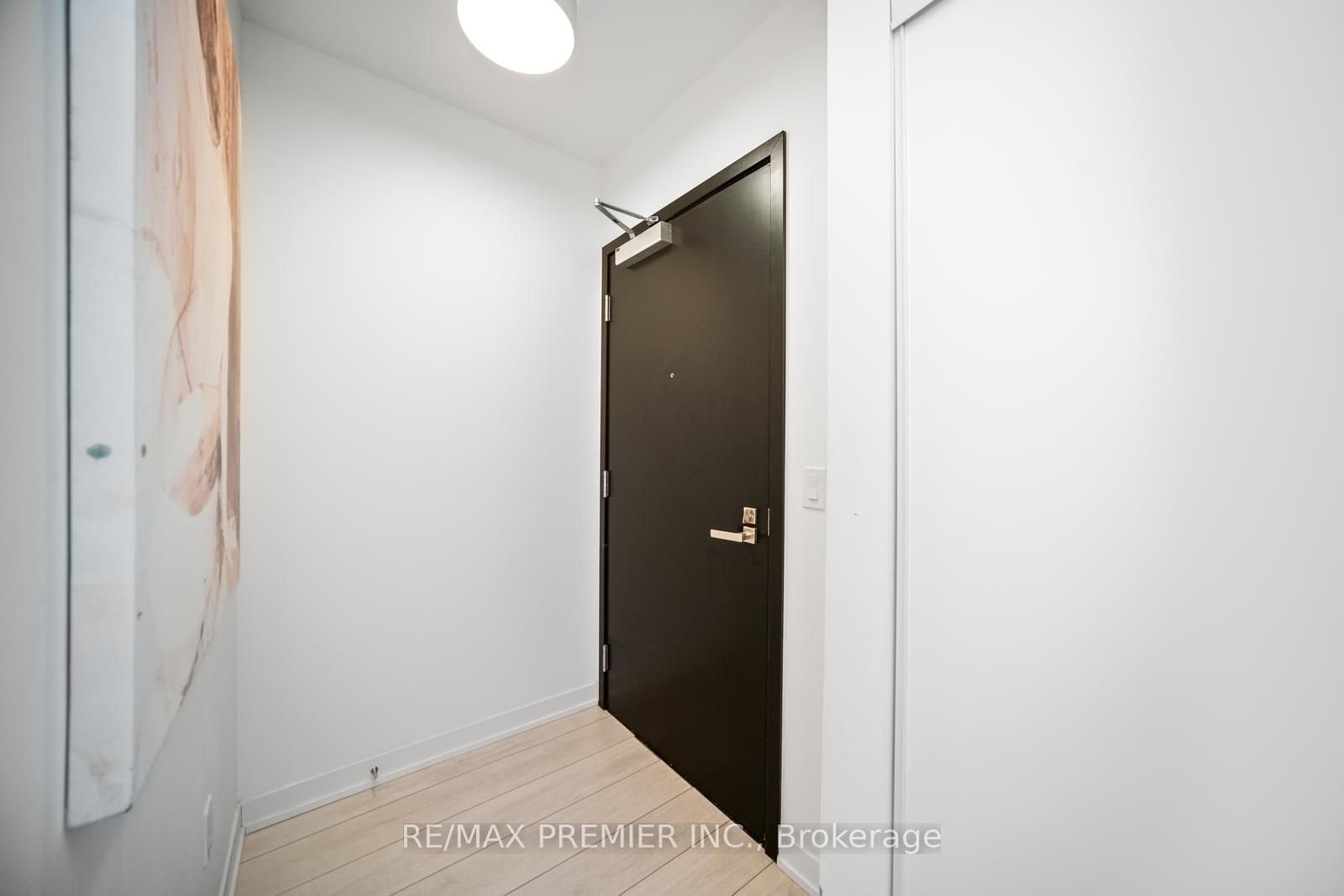 31 Tippett Rd, #445