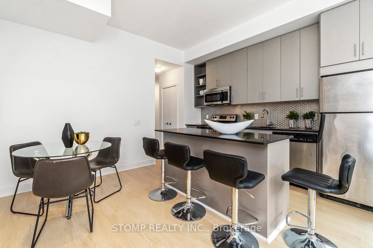 116 George St, #414