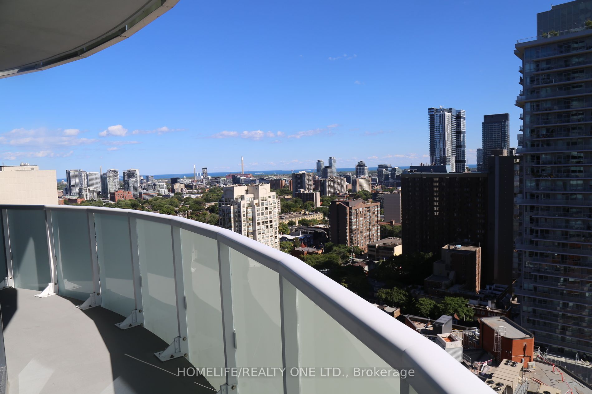 403 Church St, #2102