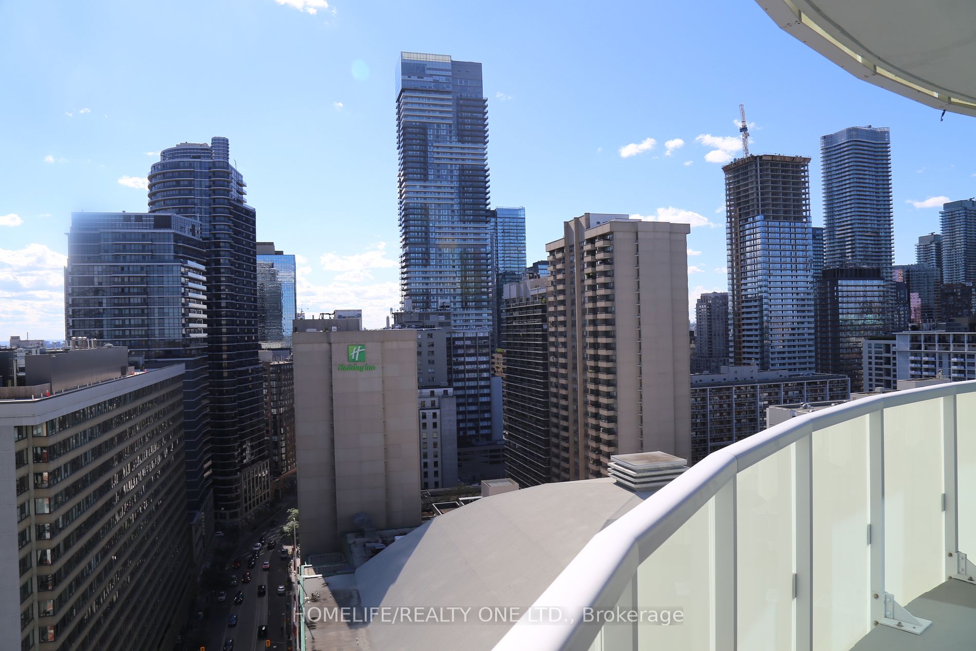 403 Church St, #2102