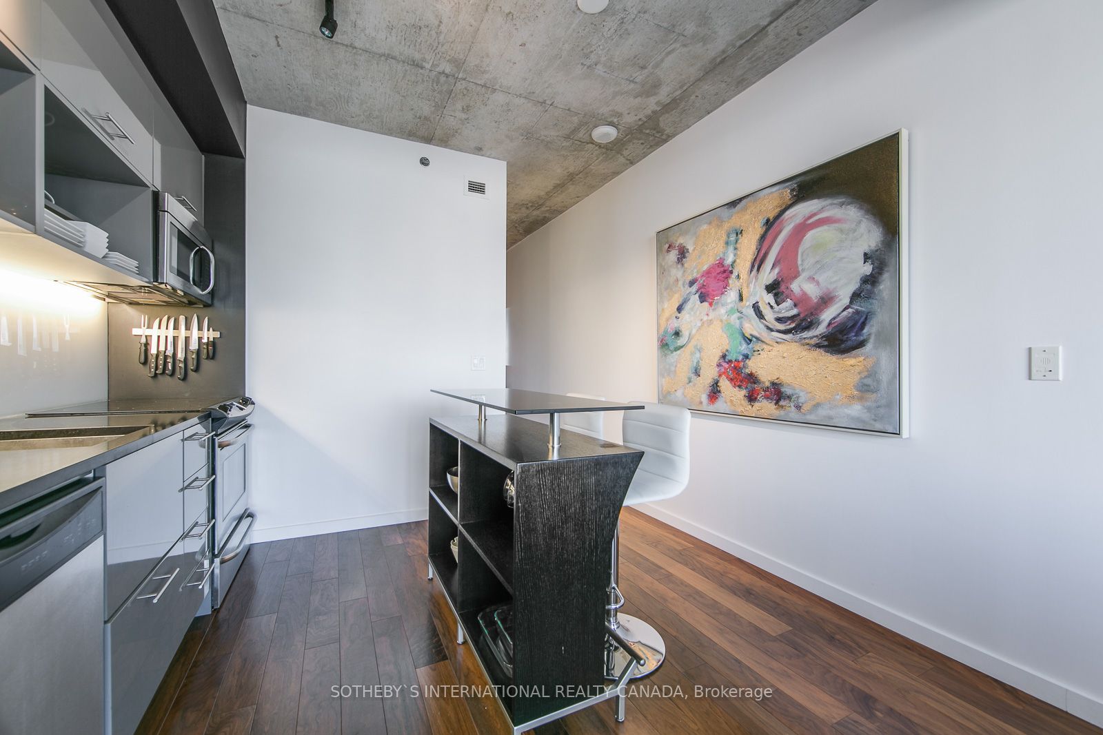 51 Trolley Cres, #1201