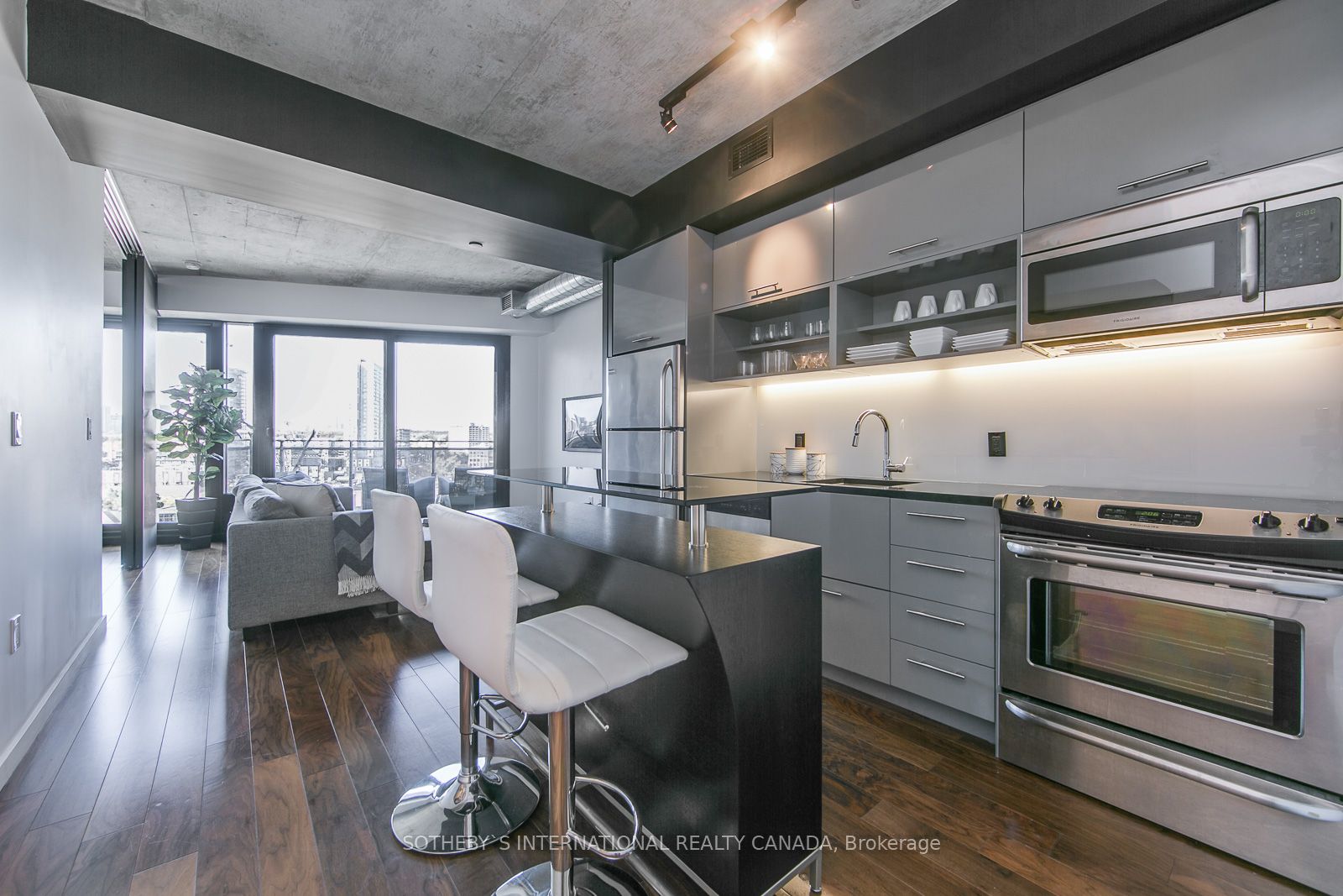 51 Trolley Cres, #1201