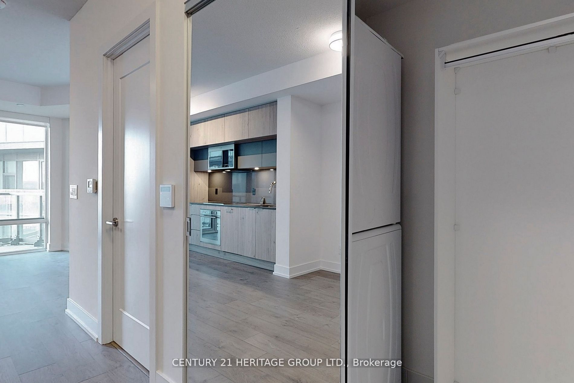 25 Adra Grado Way N, #901