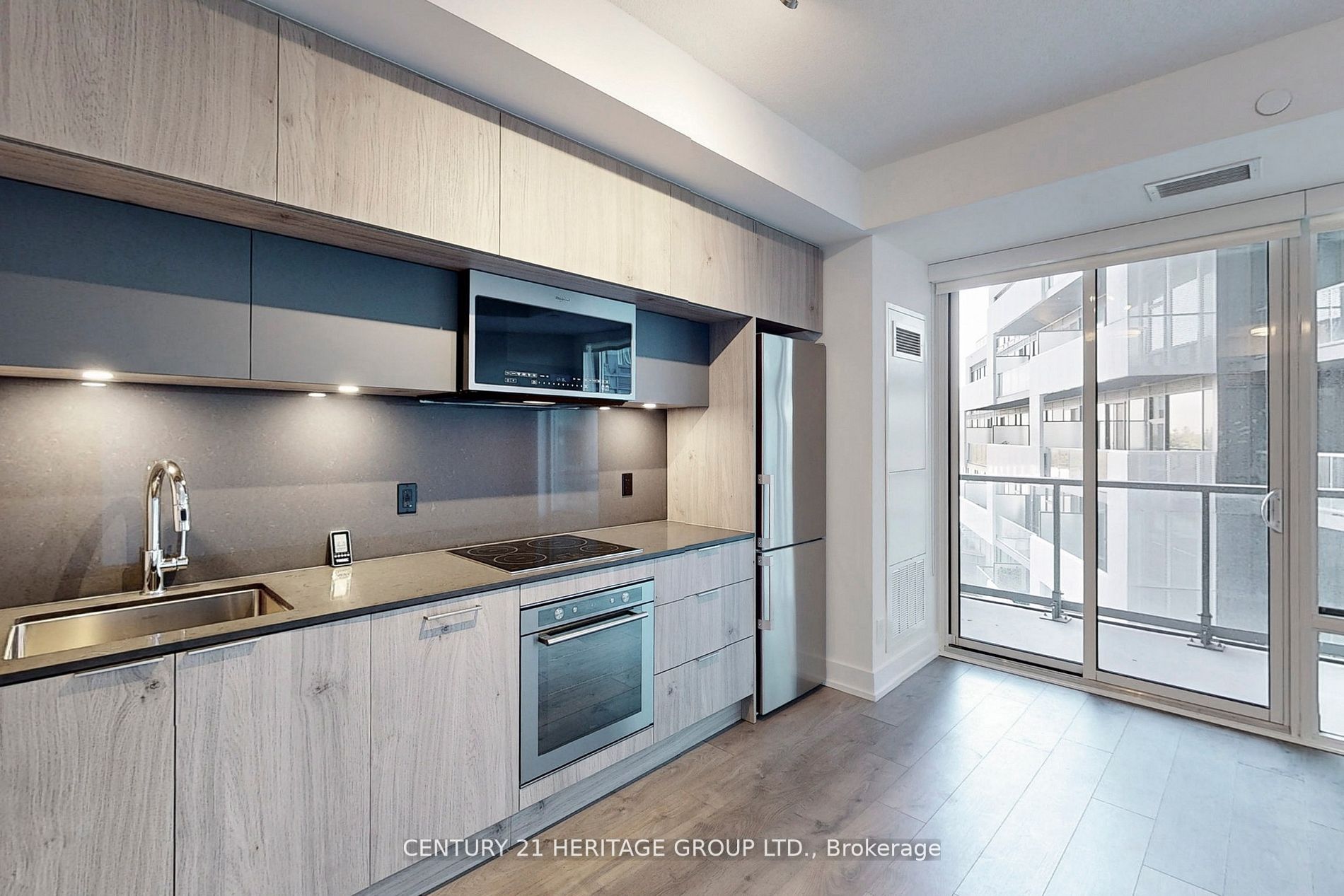 25 Adra Grado Way N, #901