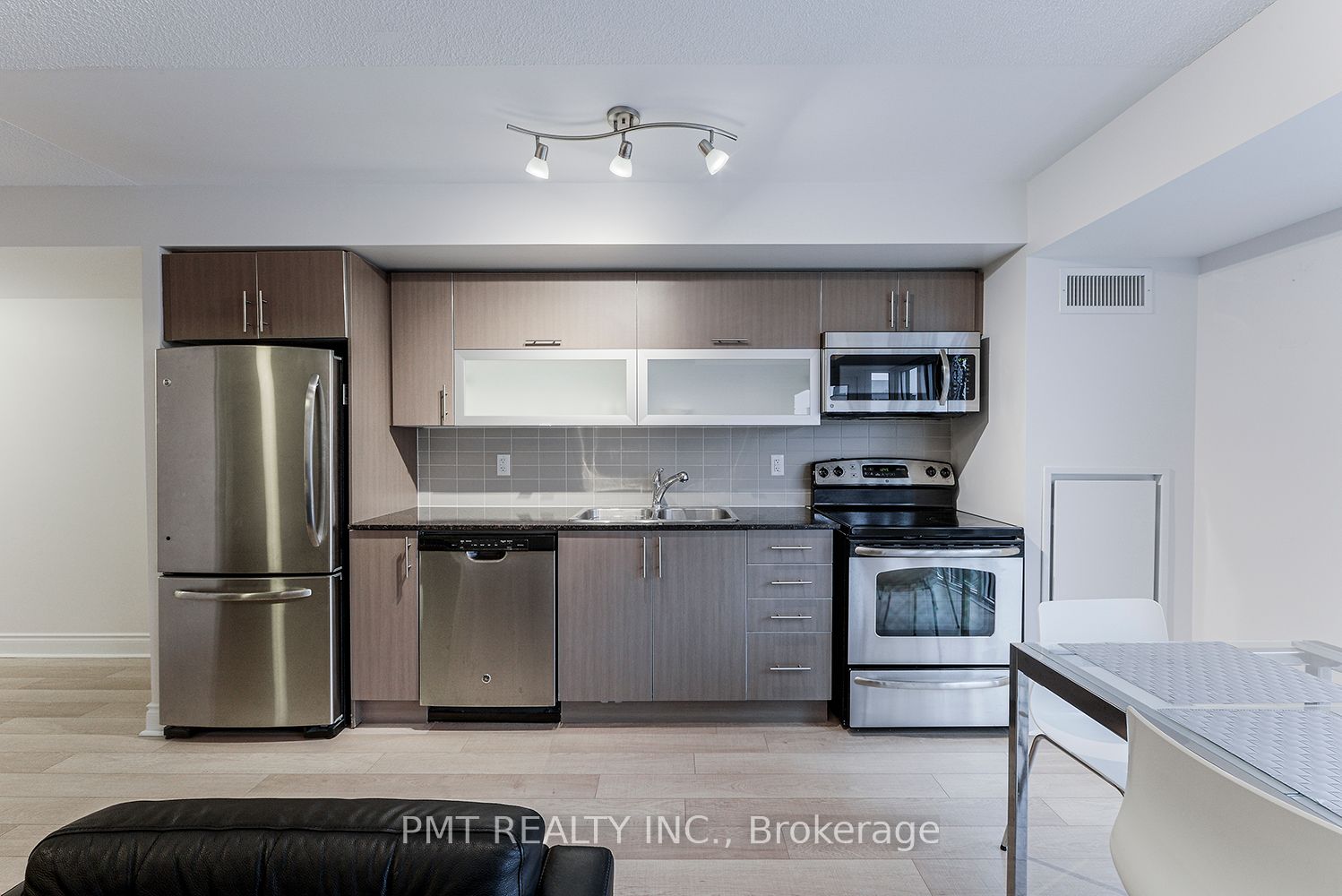 28 Ted Rogers Way, #1508