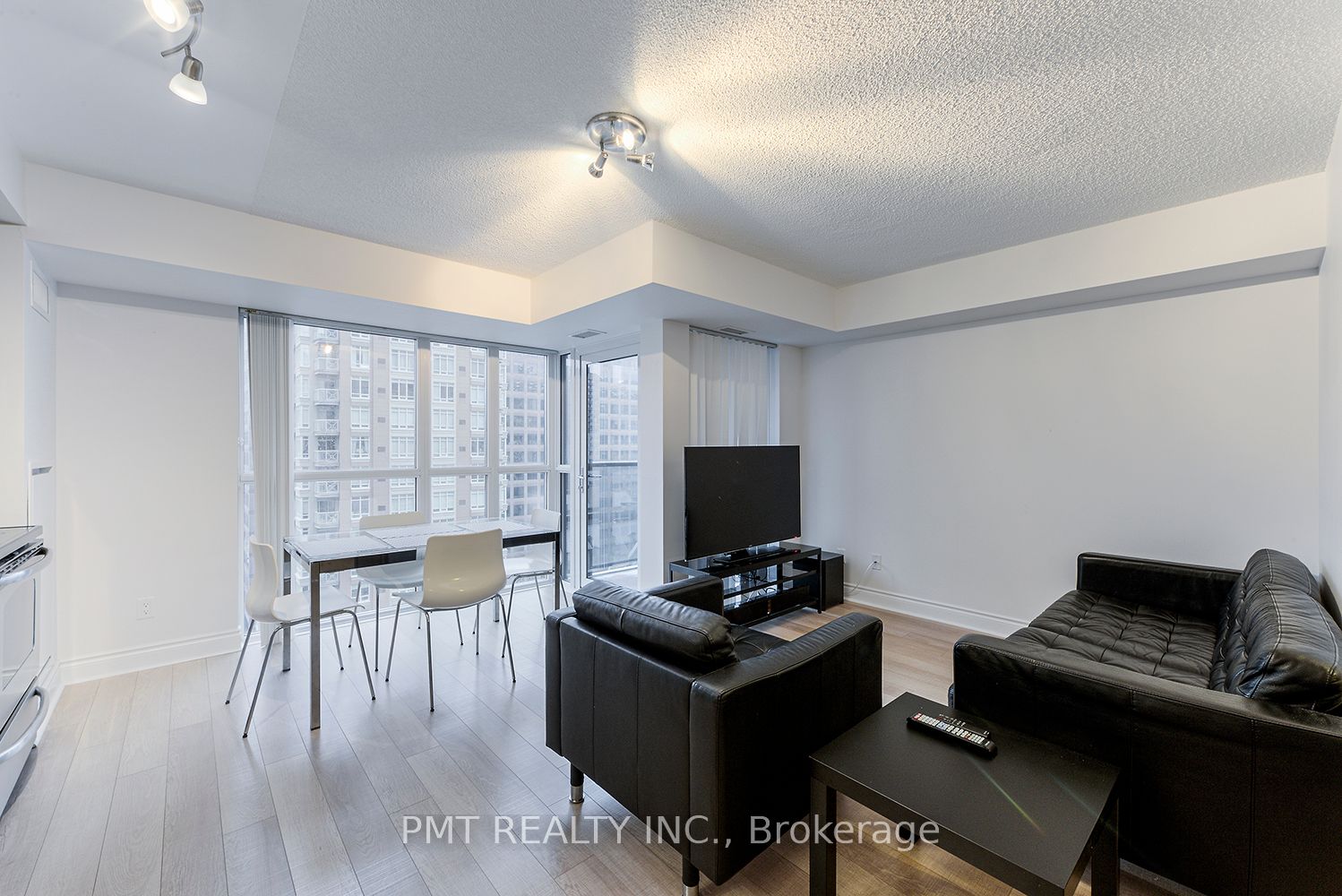 28 Ted Rogers Way, #1508