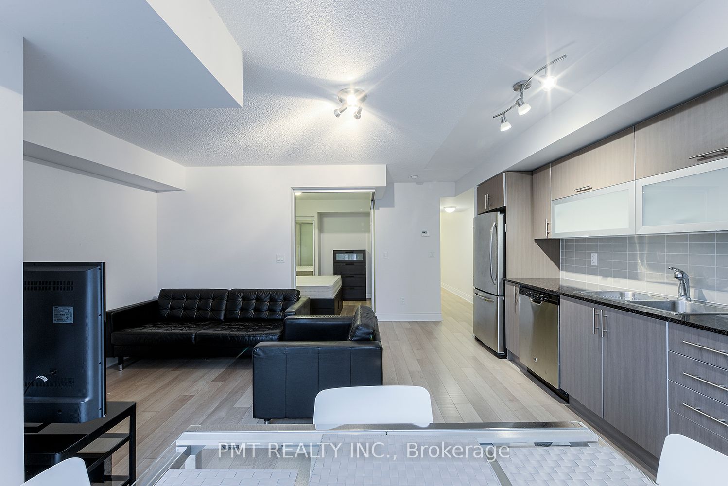 28 Ted Rogers Way, #1508