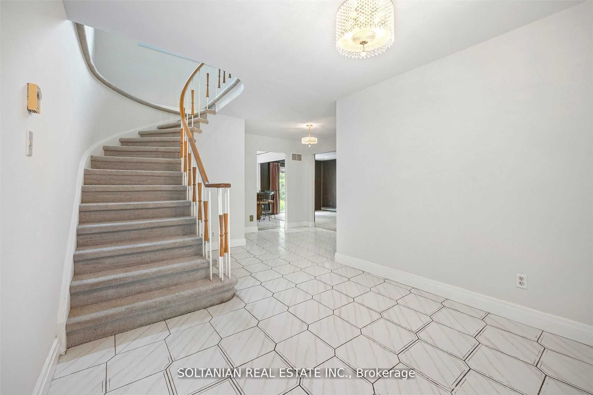 4 Chipstead Road
