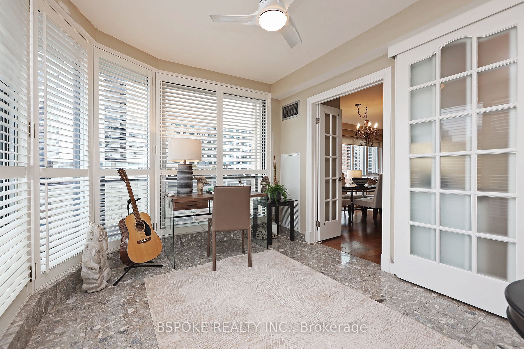 40 Rosehill Avenue, #701