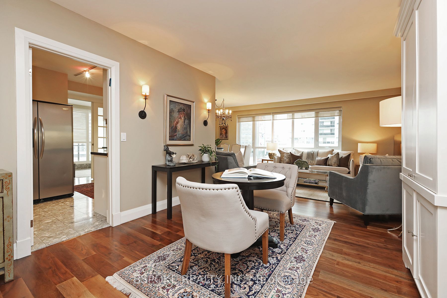 40 Rosehill Avenue, #701
