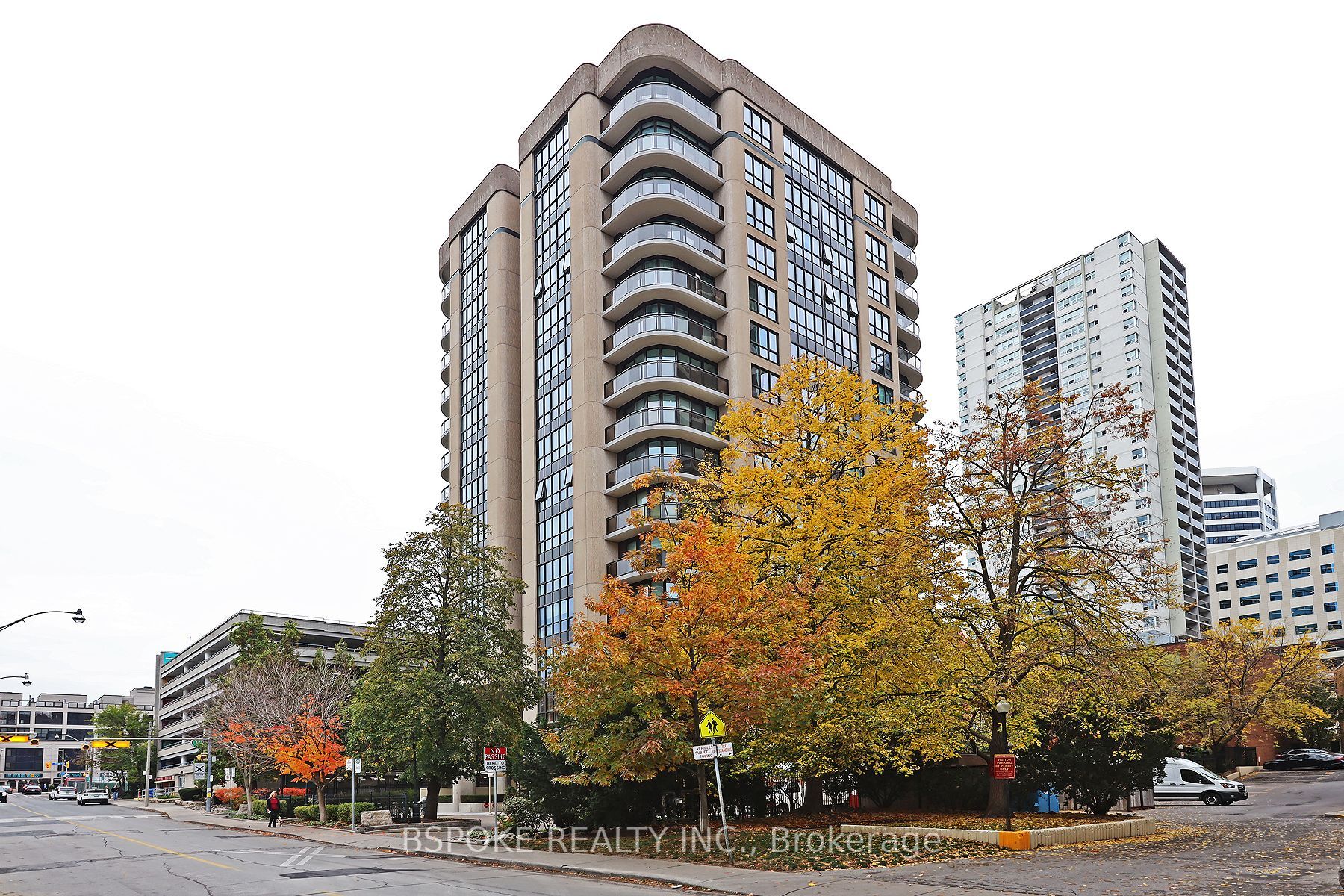 40 Rosehill Avenue, #701