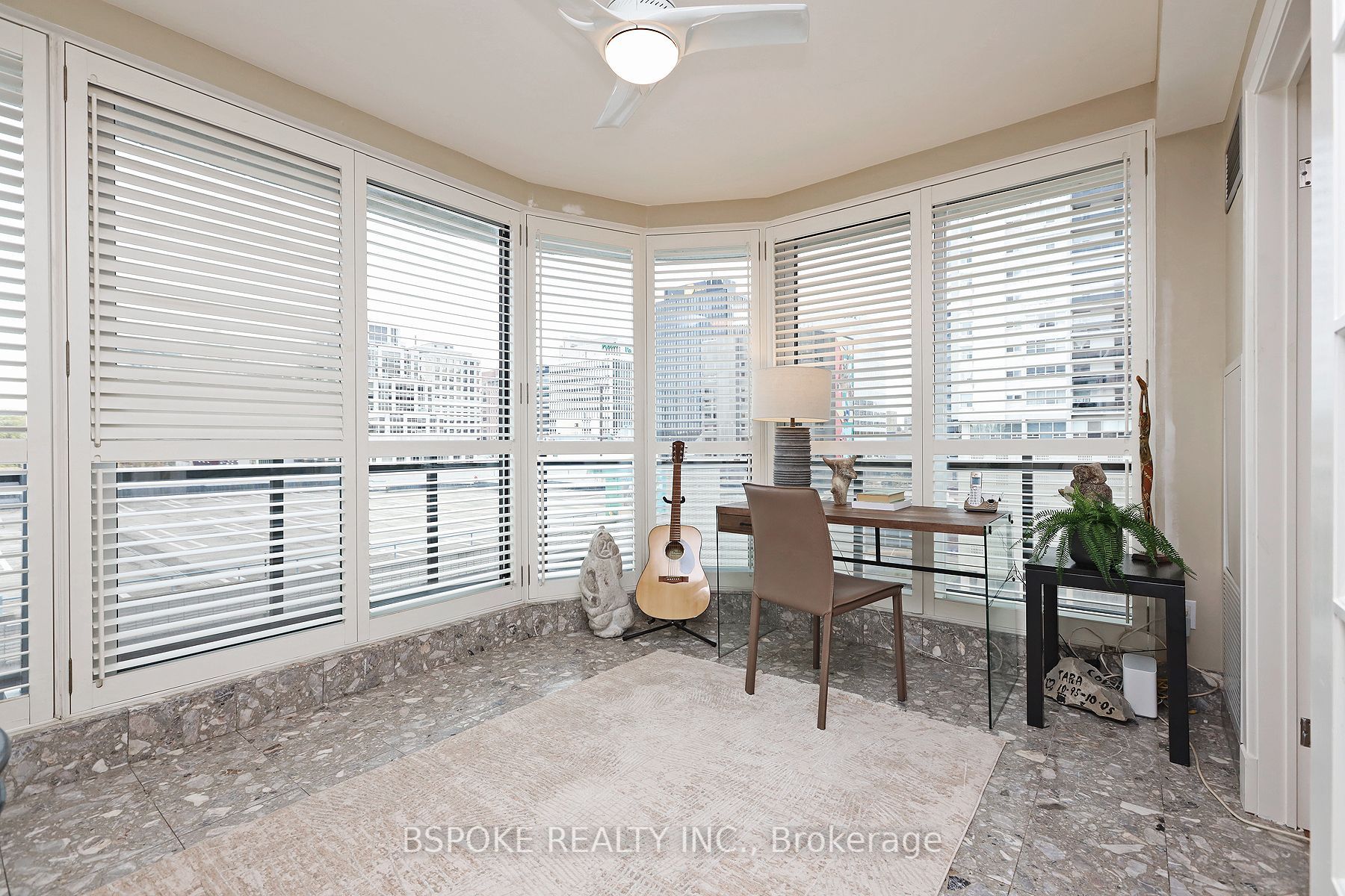 40 Rosehill Avenue, #701