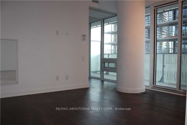 42 Charles St E, ##2201