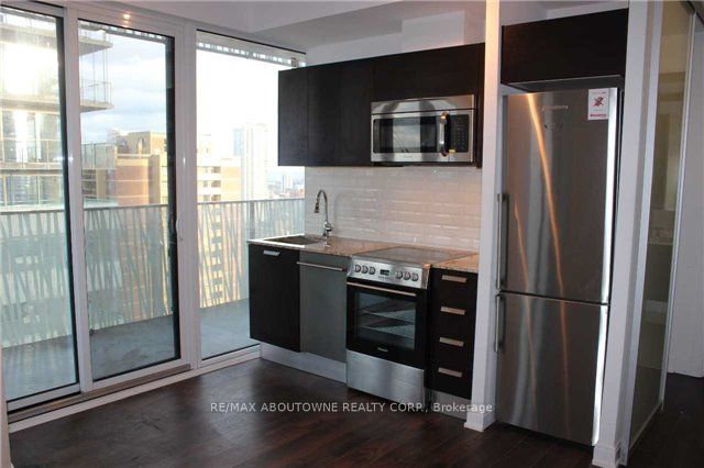 42 Charles St E, ##2201