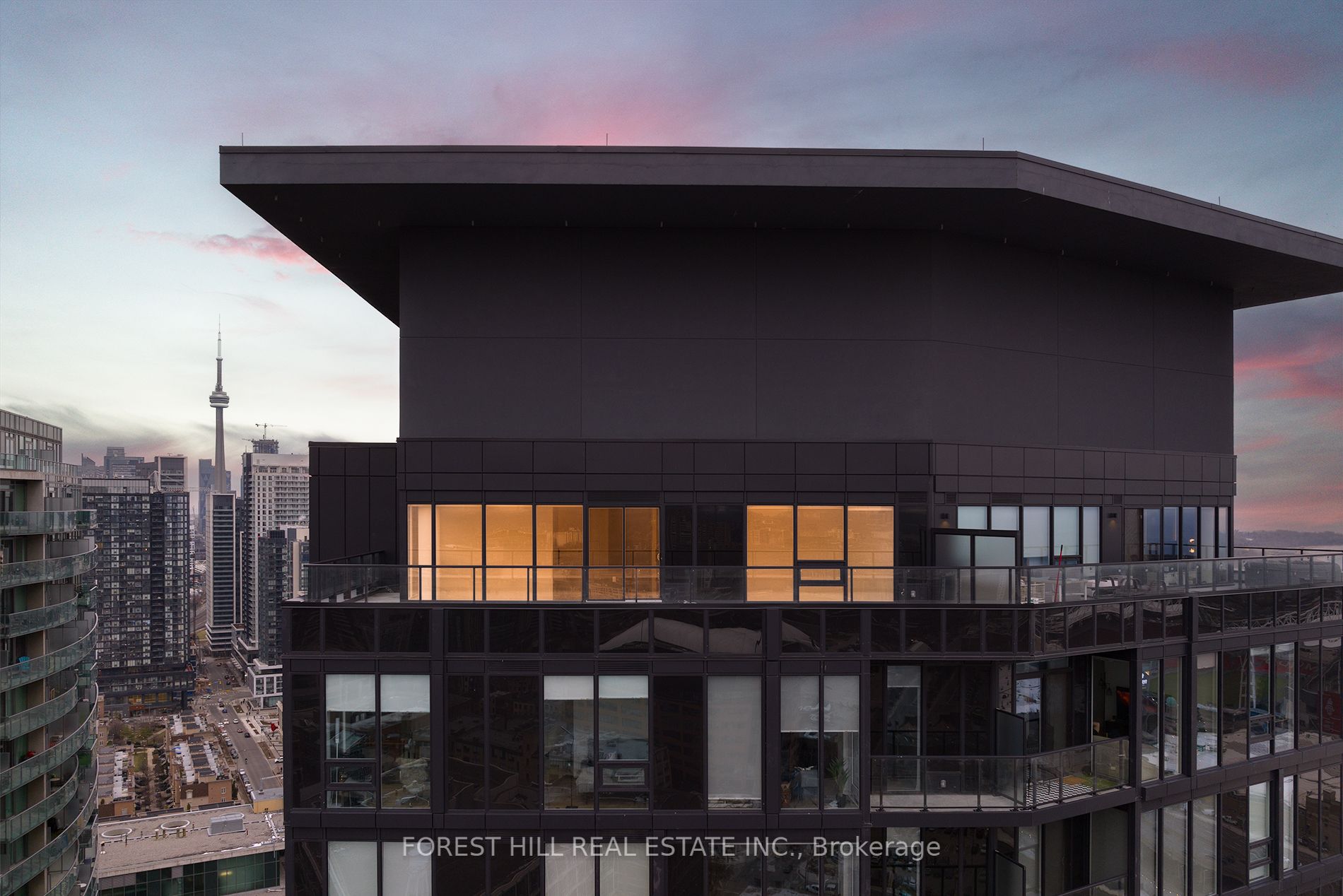 135 East Liberty St, #Ph 3