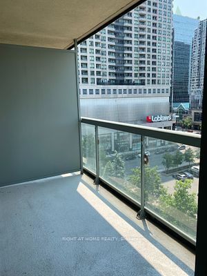 28 Empress Avenue, #1001