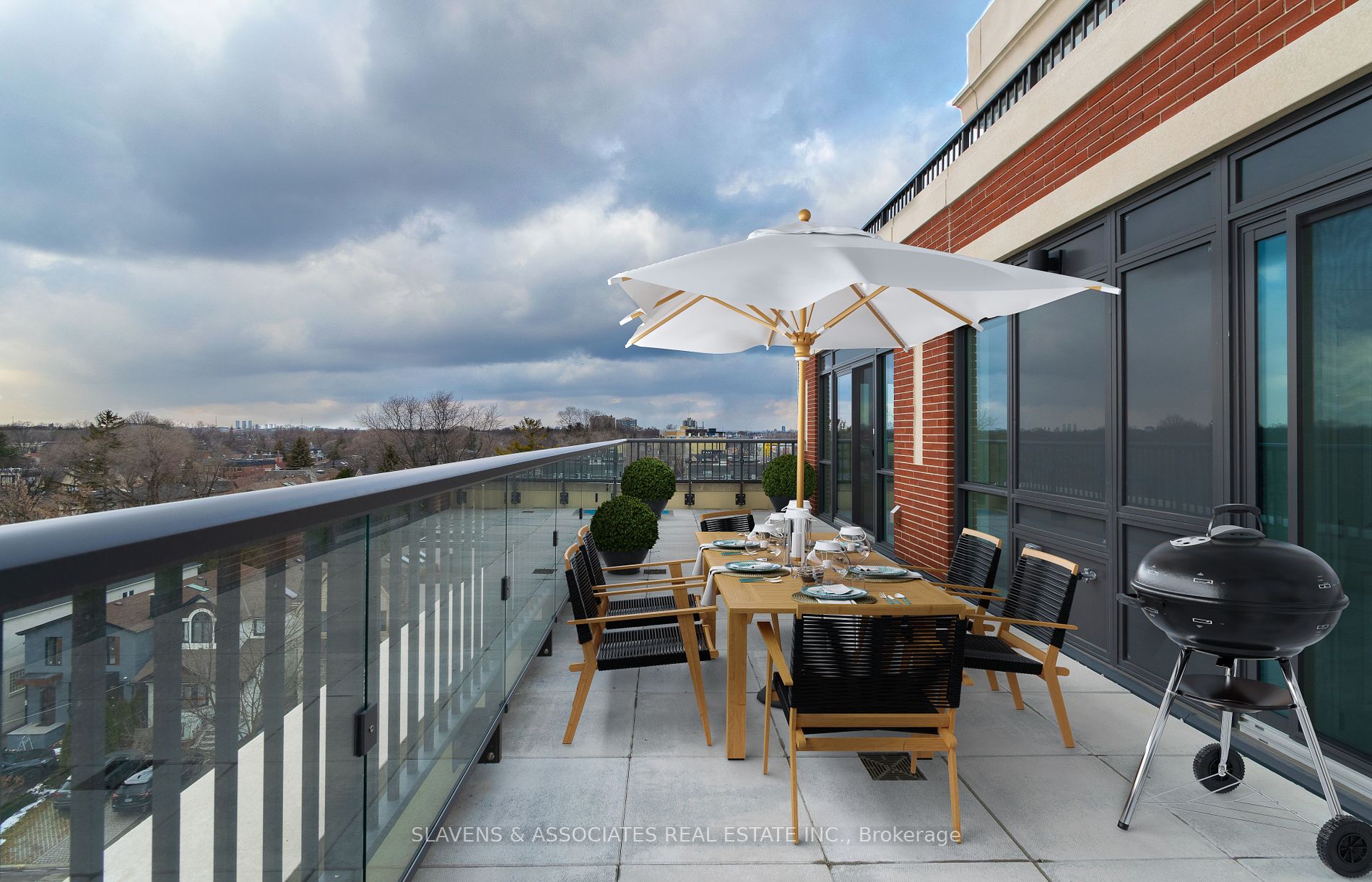 1700 Avenue Rd, #602