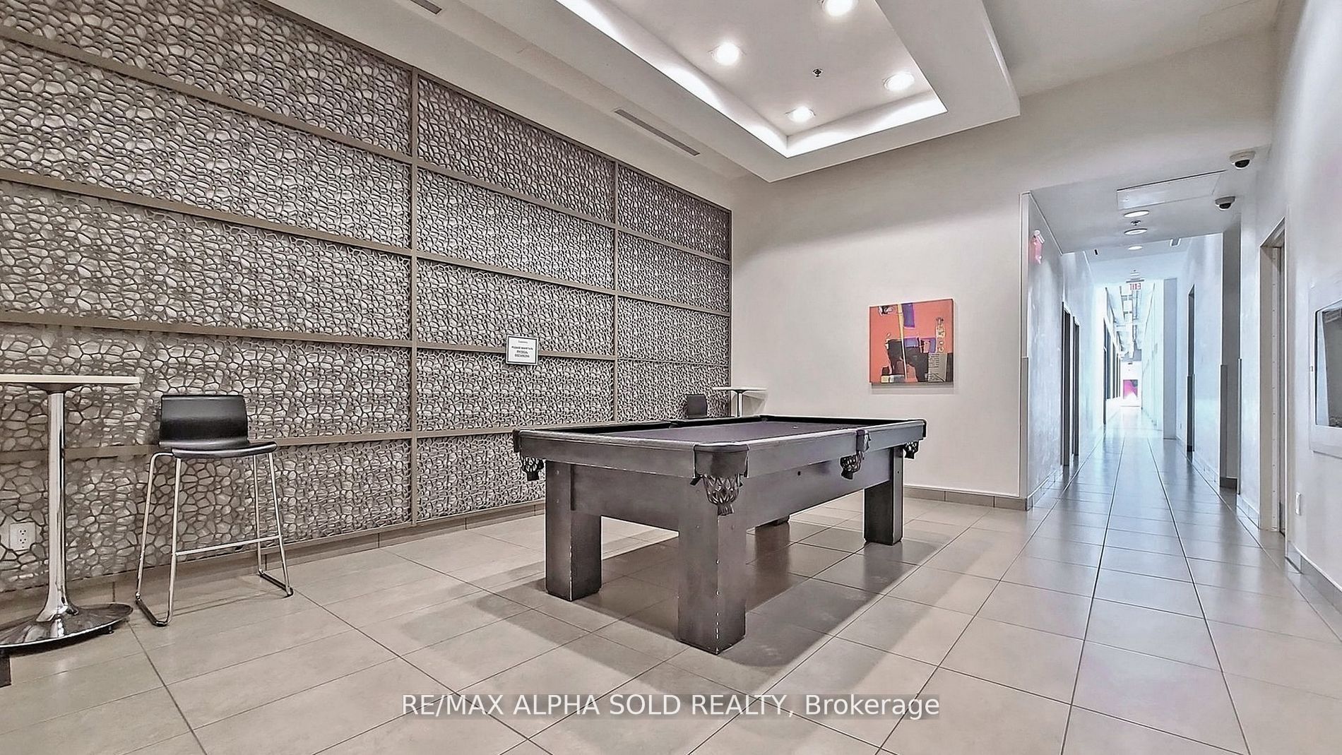 33 Singer Court, #3111
