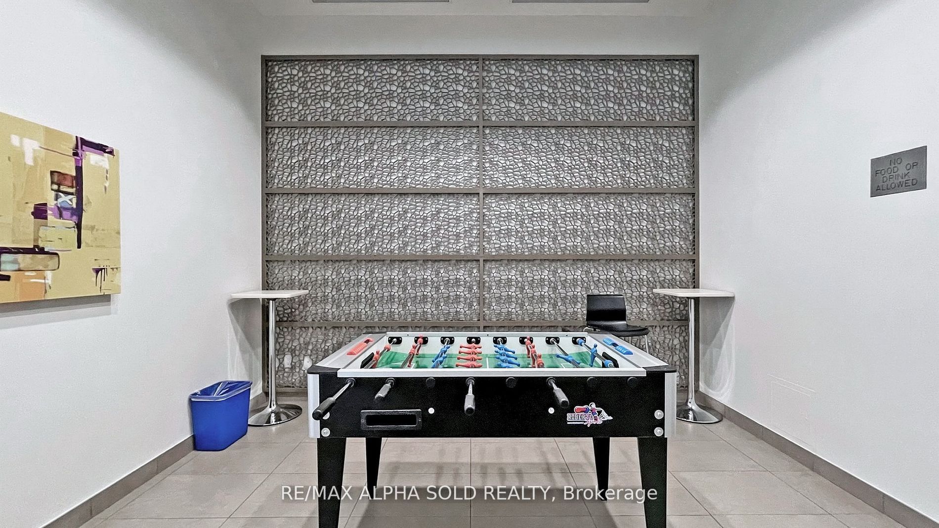 33 Singer Court, #3111