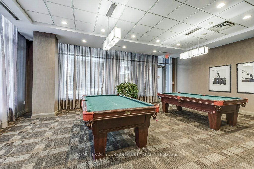 5793 Yonge St, #211