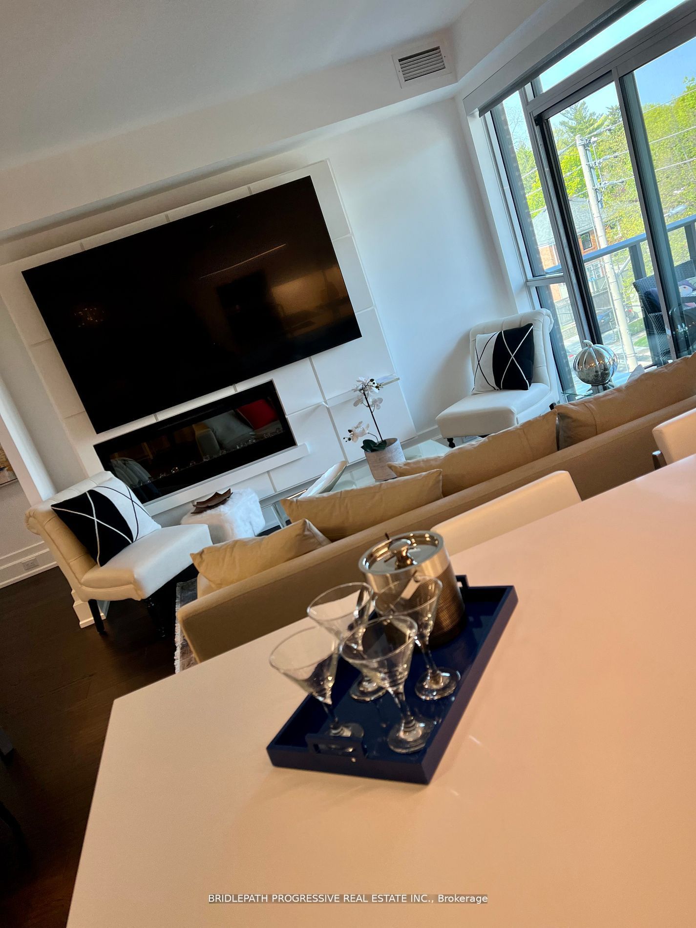 3 Southvale Drive, #405