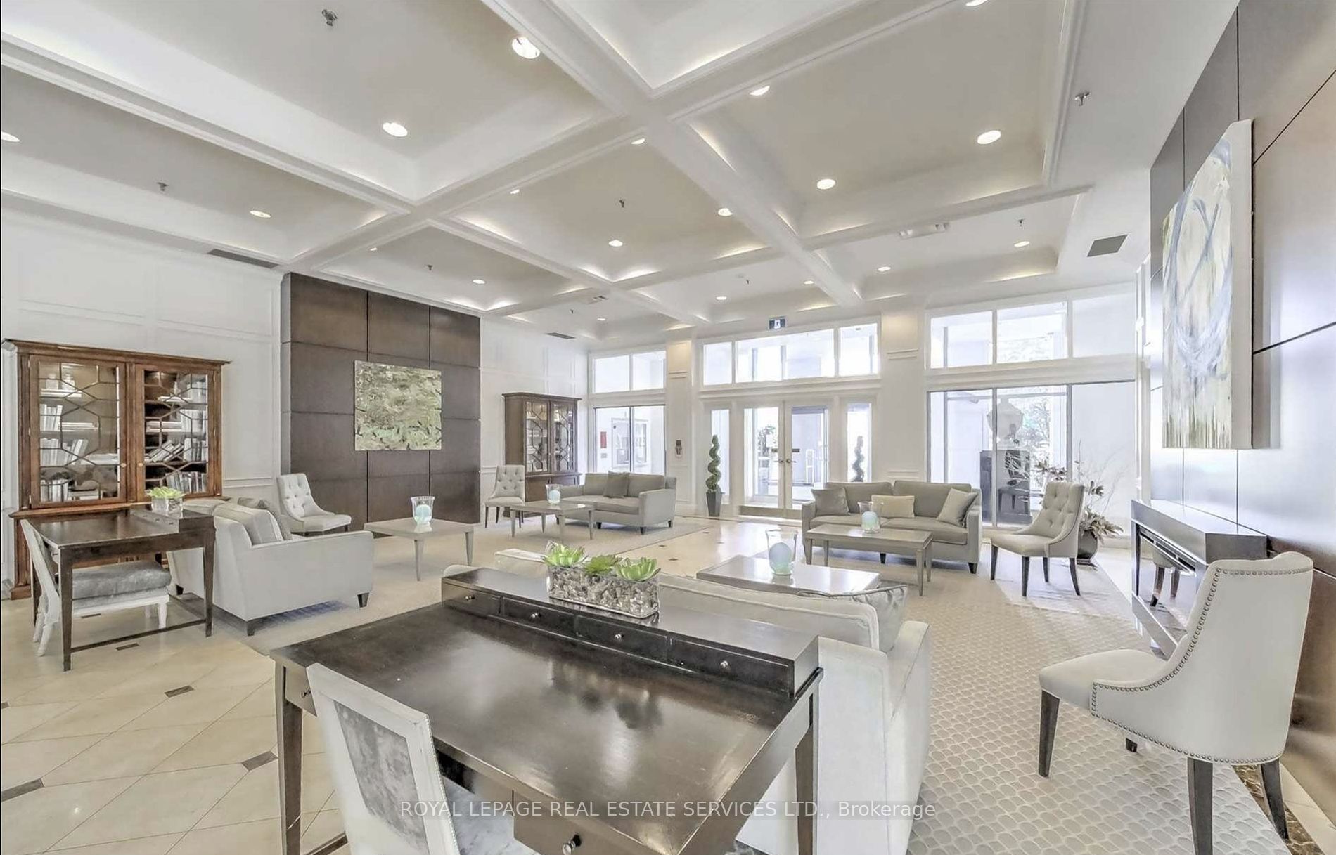33 Empress Avenue, #2715