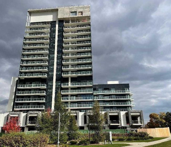20 O'Neill Road, #811