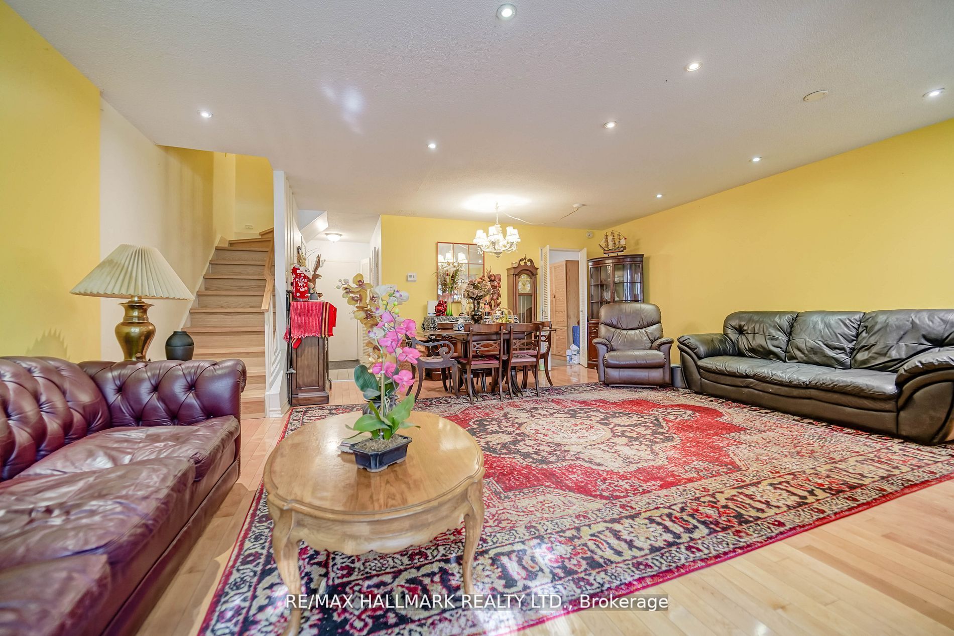 4005 Don Mills Road, #104
