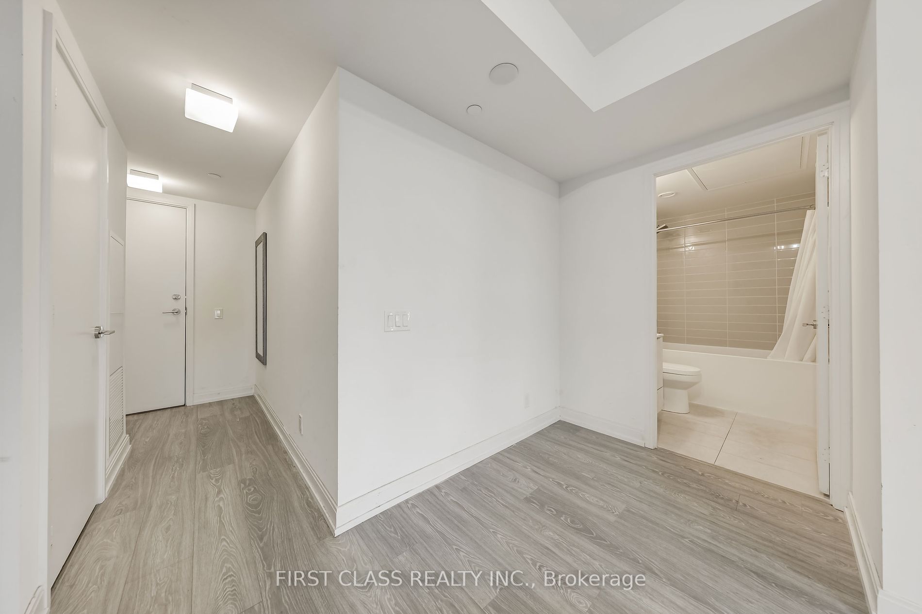 181 Dundas St E, #5308