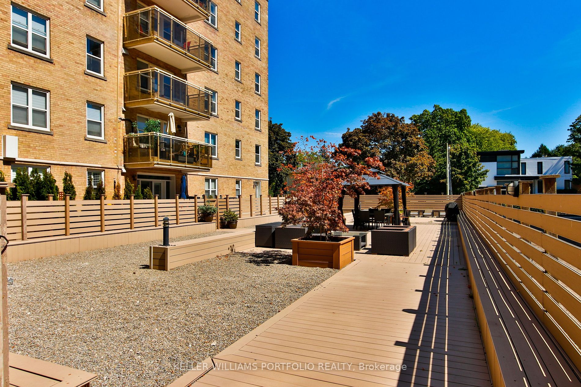 2603 Bathurst St, #108